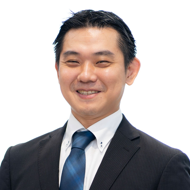 昆 周男
